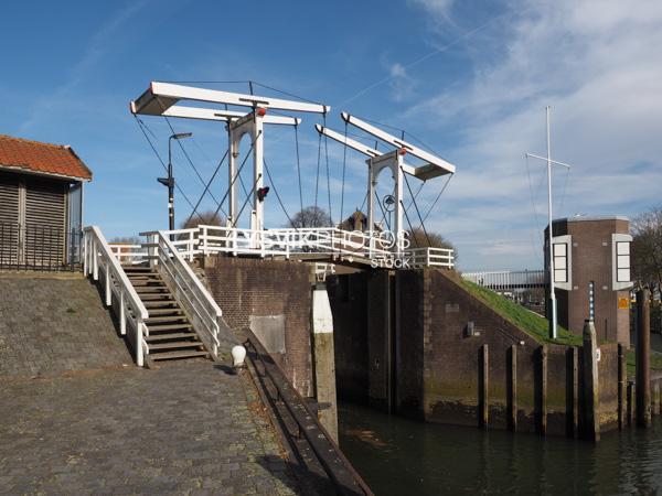 Trap naar ophaalbrug in Schoonhoven [907157]