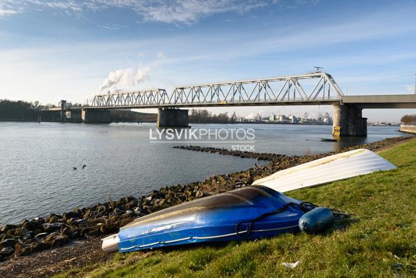 Spoorbrug Sliedrecht met bootjes in voorgrond [00995118]