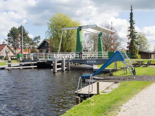 Brug Ottolandsche Vliet met glijbaantje [01107871]