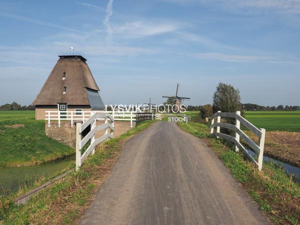 Tiendweg met Hoge Tiendwegsemolen [01110452]