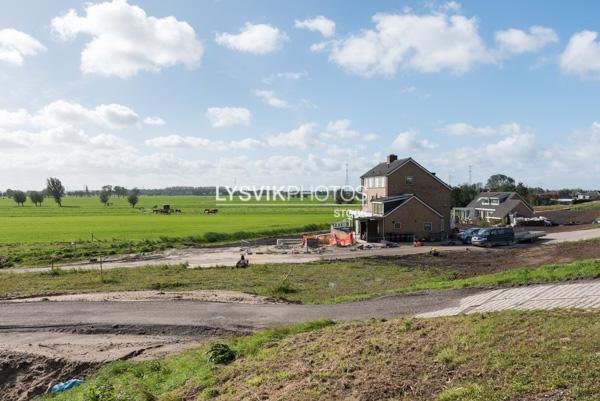 Werkzaamheden dijkverzwaring Lekdijk bij Nieuw-Lekkerland [VTF6635]