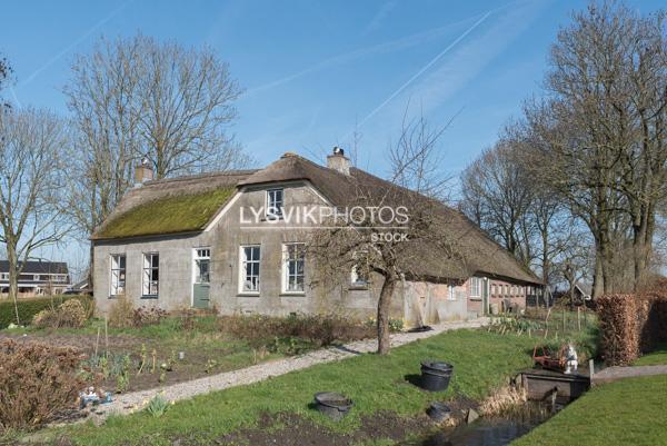 Oude boerderij Oosteinde 23 te Oud-Alblas