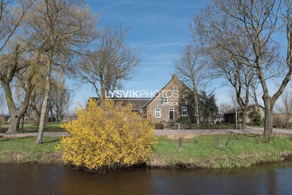 Oude boerderij Oosteinde 35 Wijngaarden