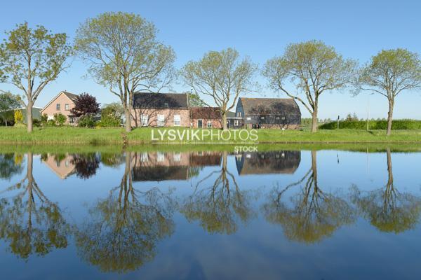 Woning aan Bazeldijk in Meerkerk [0028920]