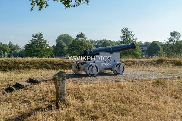 Kanon op vestingwal in Nieuwpoort [0030497]