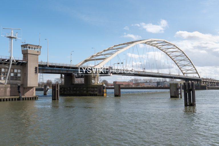 Papendrechtse brug N3 over de rivier de Beneden-Merwede [0014220]