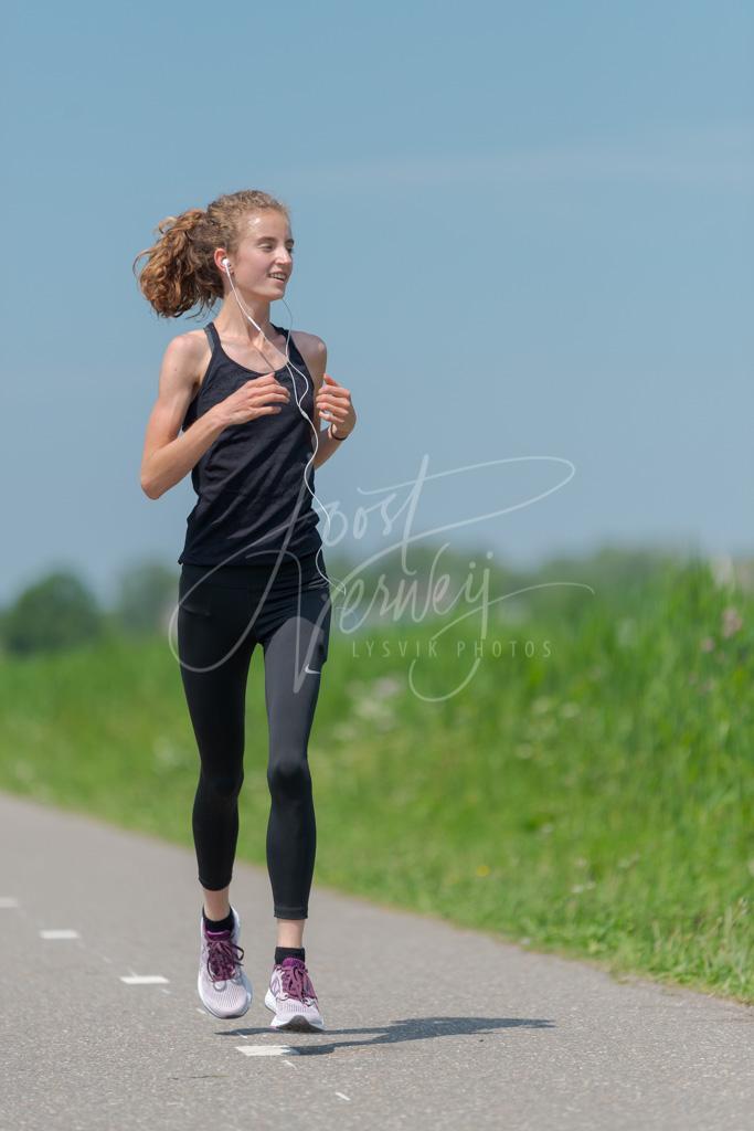 Hardlopen in de Alblasserwaard D8E0033033