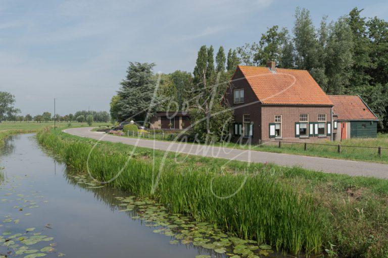 Woonhuis aan de Groeneweg in Hoornaar D8101941