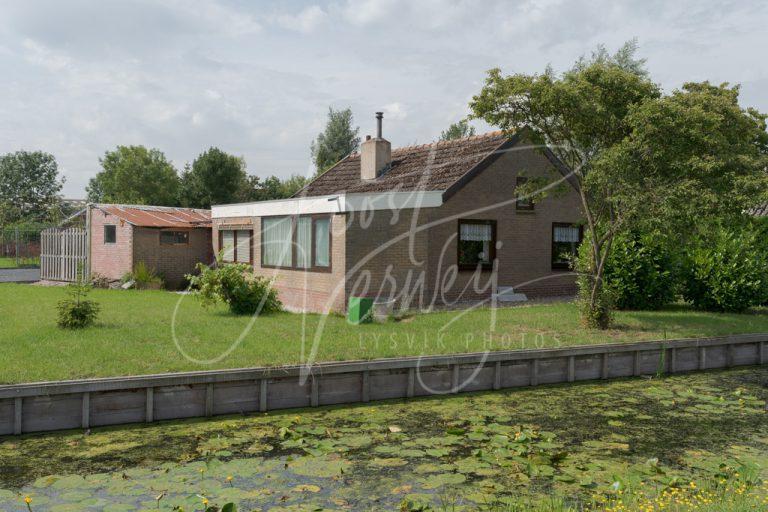 Woning Kooiweg 1 in het buurtschap De Kooi D8101968