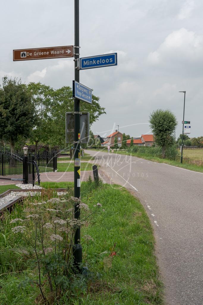 Straatnaambord Minkeloos D8101984