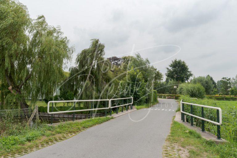 Bruggetje in het buurtschap Minkeloos D8102056