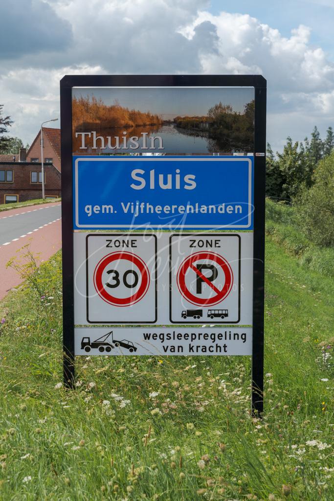 Plaatsnaambord Sluis D8102355