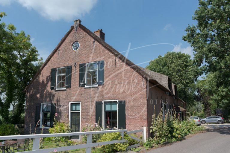 Boerderij aan de Slingelandseweg 1 D8102696