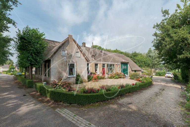 Monumentale boerderij aan de Bovenkerkseweg 30 D8E034487