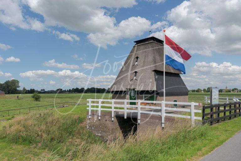 Hoge Tiendwegsemolen in Streefkerk D8101453