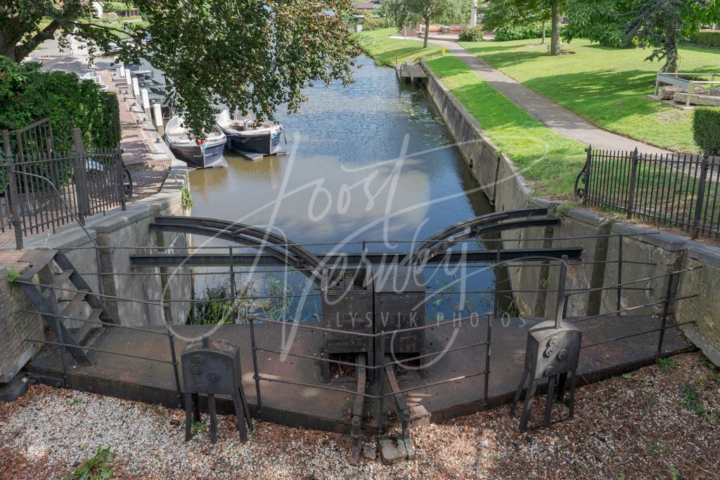 Sluisdeuren aan de Dam in Alblasserdam