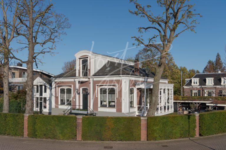 Monumentale woning aan de Oost Kinderdijk D8104218