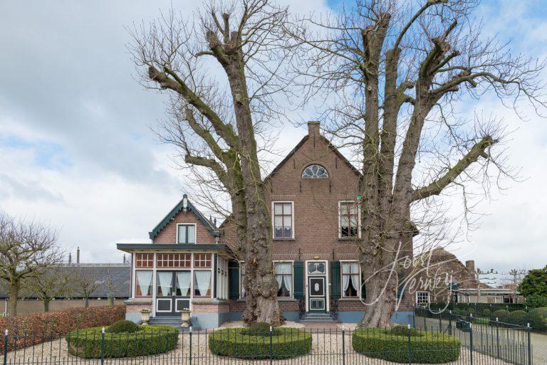 Monumentale boerderij aan de Hogewaard D8135869