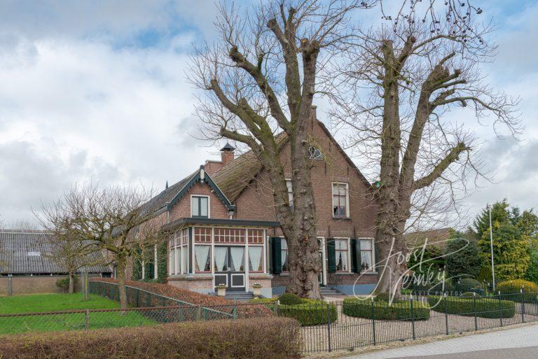 Monumentale boerderij aan de Hogewaard D8135870