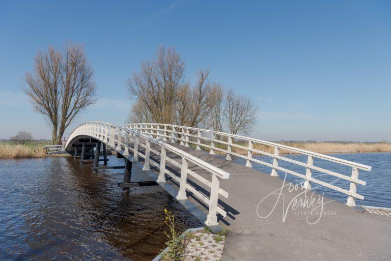 Nieuwe brug in Donkse Laagten D8106389