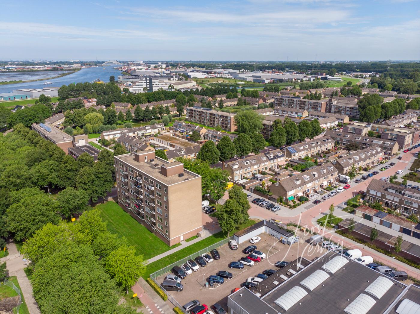 Luchtfoto wijk Westpolder Papendrecht