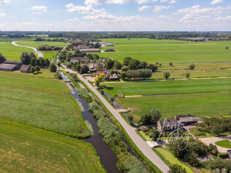 Luchtfoto Westeinde Wijngaarden