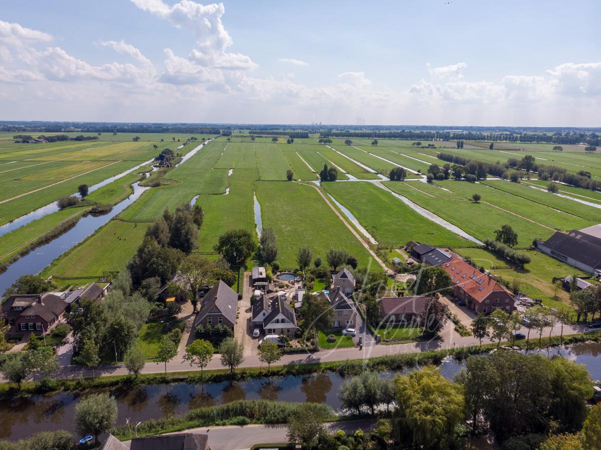 luchtfoto polders achter Bleskensgraaf