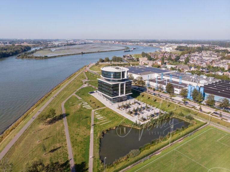 Luchtfoto hoofdkantoor Fokker Papendrecht