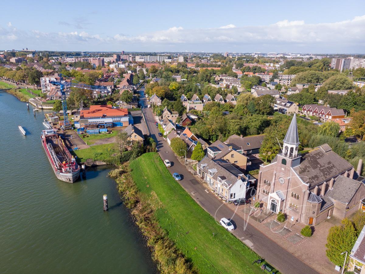 Luchtfoto Grote Kerk Papendrecht