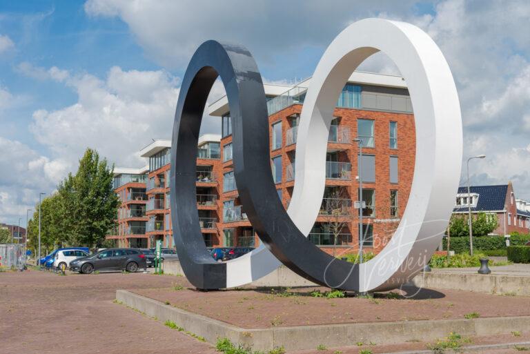 Kunstwerk Cyclus op Jan Smitkade in Alblasserdam