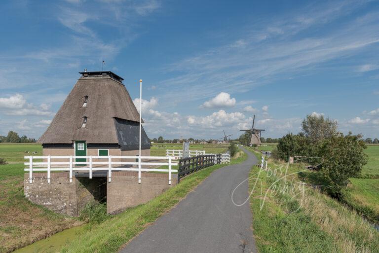 Hoge Tiendwegsemolen in Streefkerk