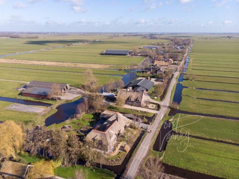 Luchtfoto Brandwijksedijk Brandwijk