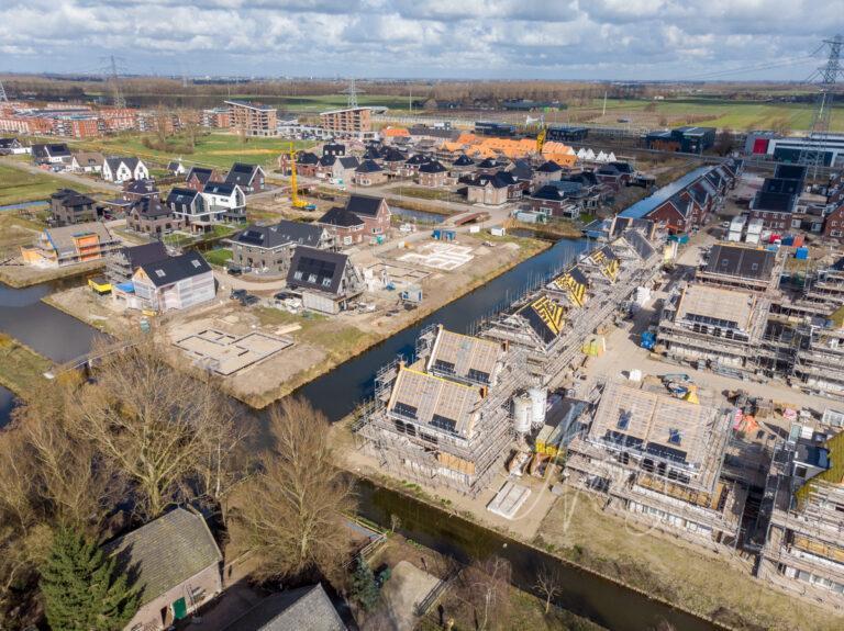 Luchtfoto nieuwbouw De Eilanden Baanhoek-West