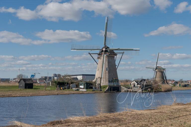 Molen Nederwaard no 2 en no 3 in Kinderdijk