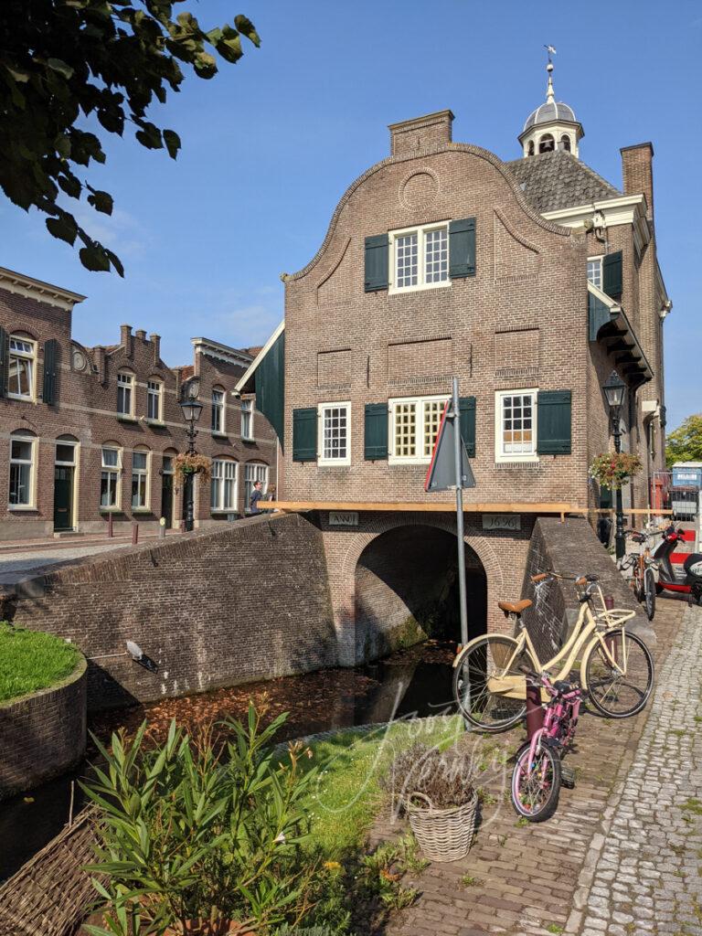 Waaggebouw stadhuis Nieuwpoort