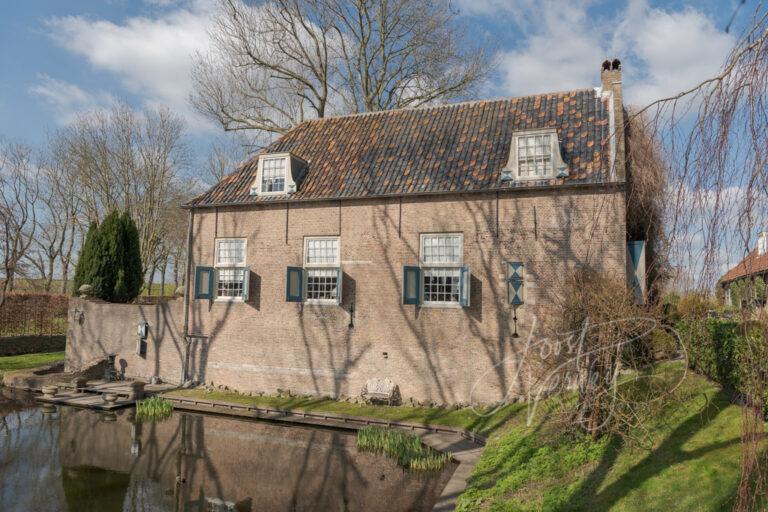 Bijgebouw bij voormalig kasteel Gelkenes D81012691