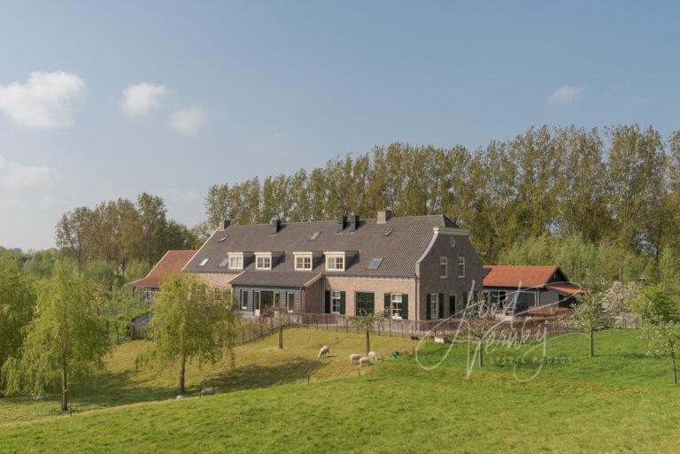 Woonboerderij bij Langerak D81012787