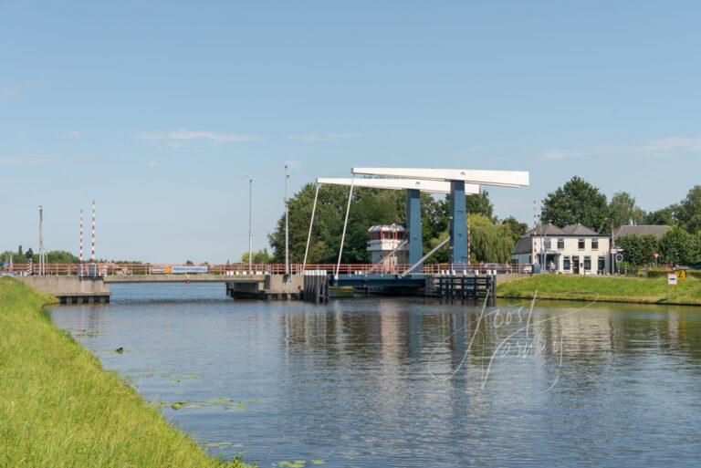 Rijksstraatwegbrug in Arkel D81013465