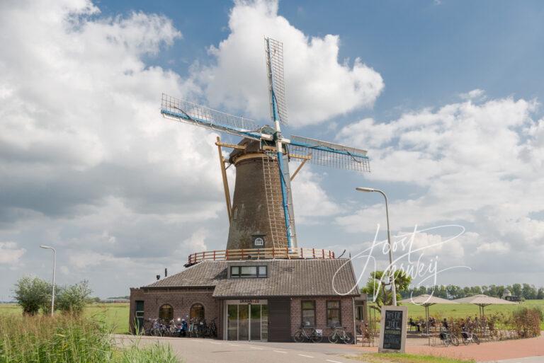 Korenmolen De Hoop in Oud-Alblas D81013488