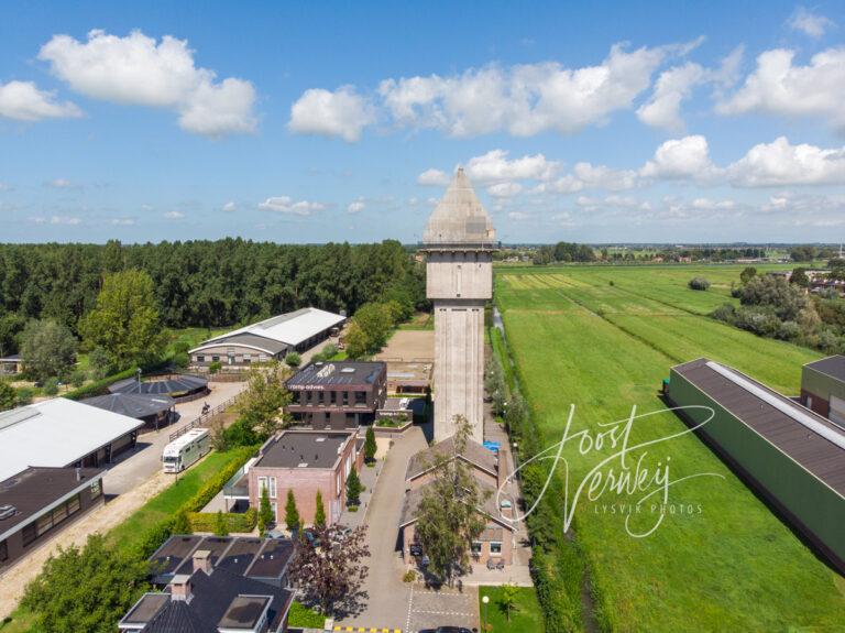 Luchtfoto watertoren Hardinxveld-Giessendam