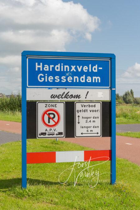 Plaatsnaambord Hardinxveld-Giessendam