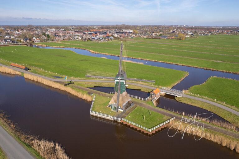 Luchtfoto Gelkenes molen in Groot-Ammers