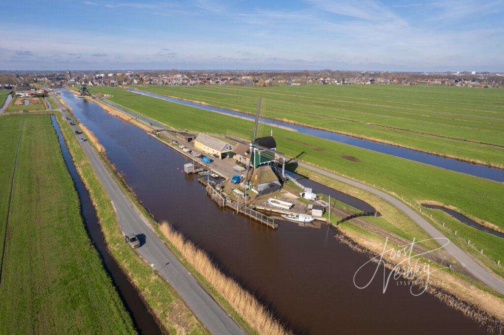 Luchtfoto Graaflandse molen in Groot-Ammers